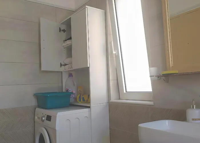 Banana Leaves Flat * 하니아